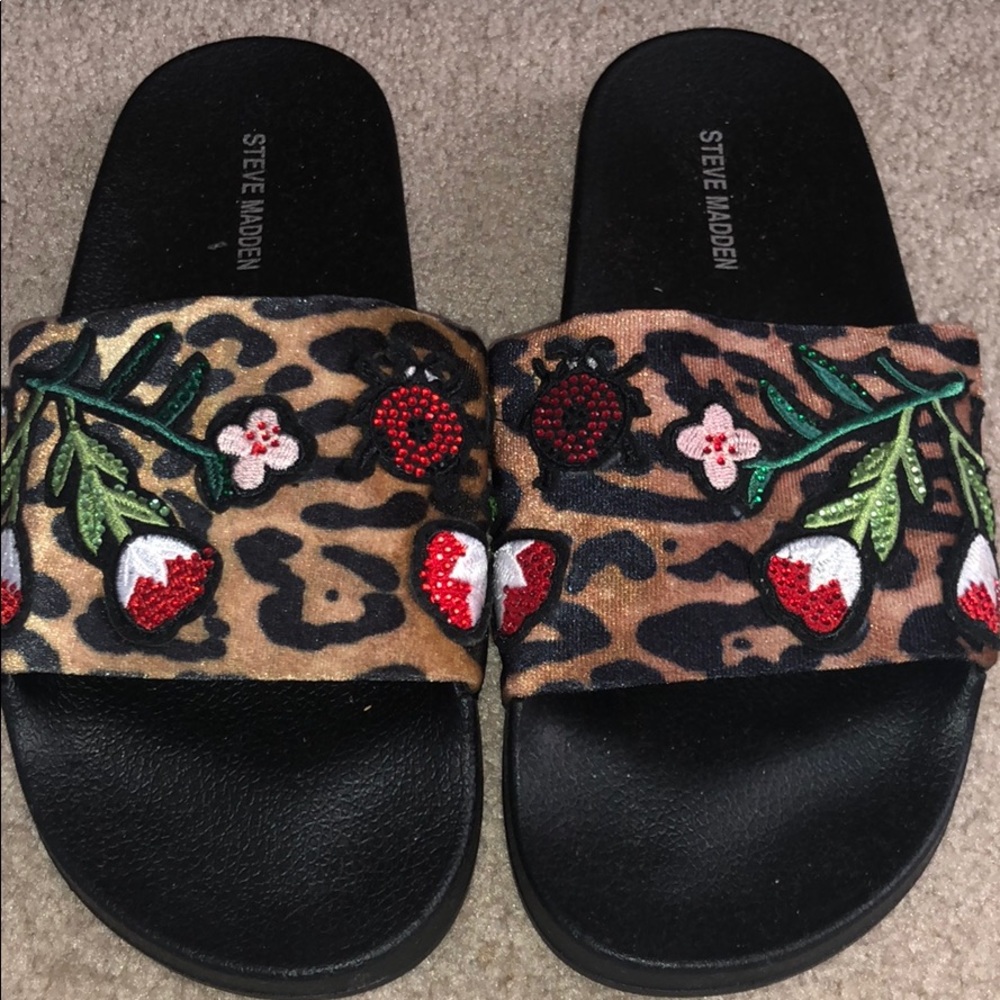 Steve Madden Cheetah Slides